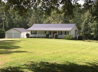 596 Bassetts Church Rd, Grove Hill, AL 36451
