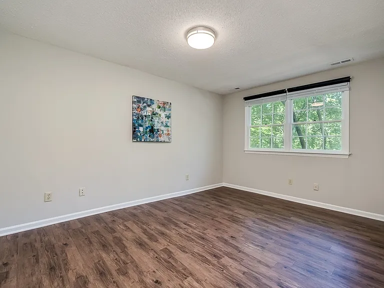 1417 Onslow Rd — Photo 11