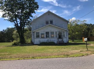261 West St, Gloversville, NY 12078