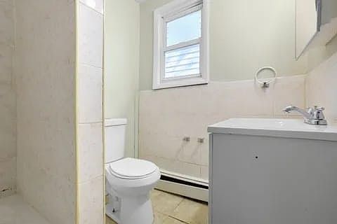 3rd image of 406 S 15th St Floor 2