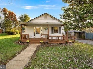 2449 1st St, Middletown, VA 22645