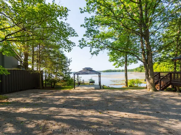 214 Lakeview Ln, Tweed, ON K0K 3J0
