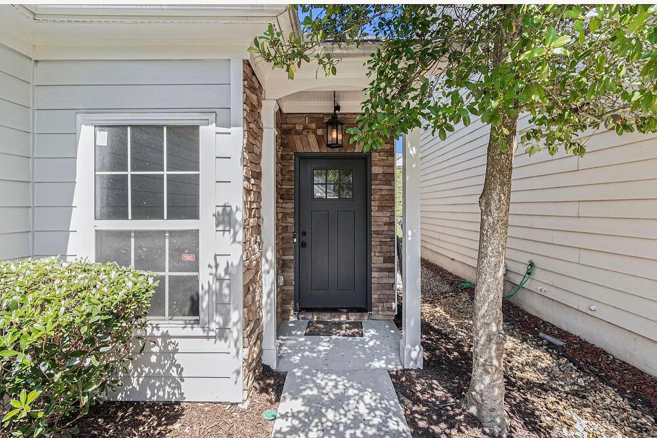 2029 Appaloosa Way photo 1