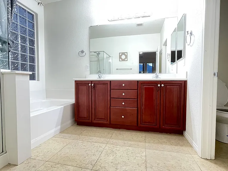 10160 Hollis Mountain Ave — Photo 8
