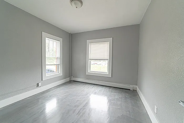 718 15th Street - 5 — Photo 2