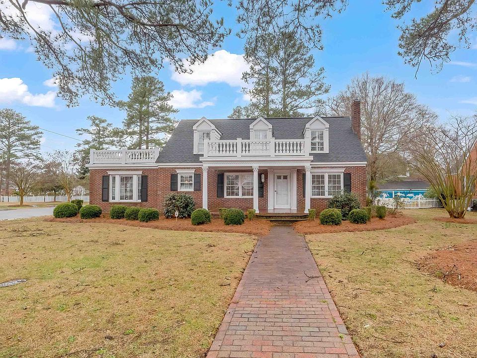 701 W Main St, Benson, NC 27504 Zillow