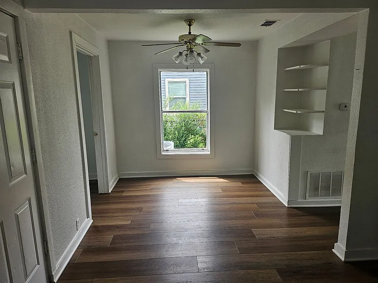 236 E Evans Ave — Photo 4