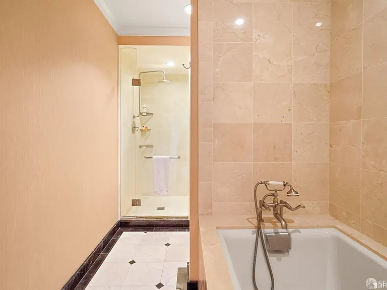 690 Market St #2202 — Photo 15