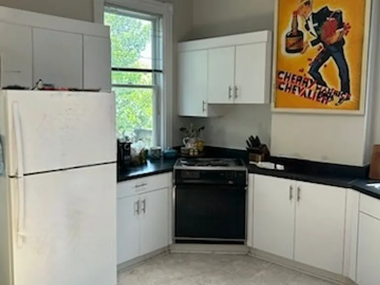 2222 Park Ave — Photo 14