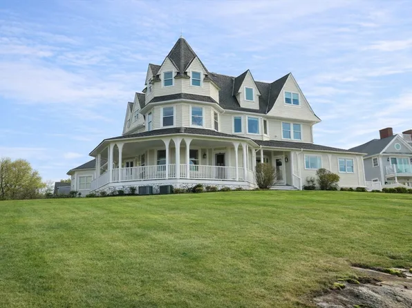 520 Jerusalem Rd APT 2A, Cohasset, MA 02025