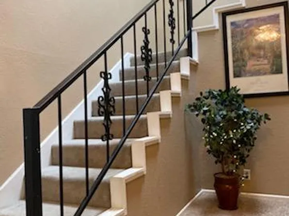 2319 Siesta Ln, Midland, TX 79705