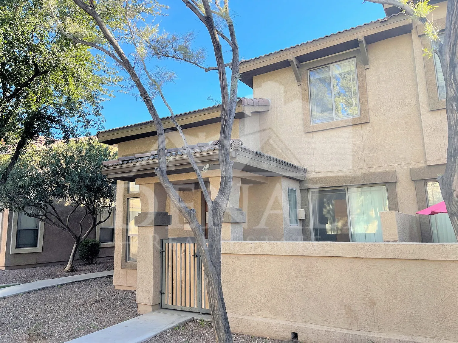2 bed, 2.5 bath, 1385 sqft, $1,795 — Photo 3