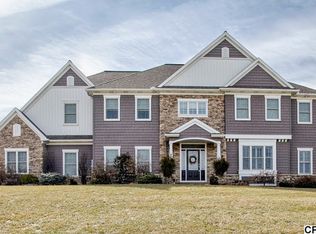 50 Wheatland Cir, Lebanon, PA 17042