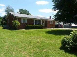 48 Cummings St, Arlington, KY 42021