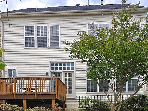 3rd image of 8320 Middle Ruddings Dr