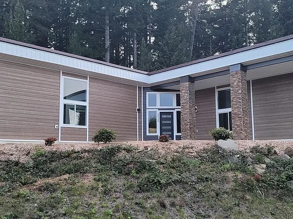 5525 Chittum Loop, Florence, OR 97439