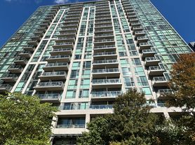 339 Rathburn Rd W