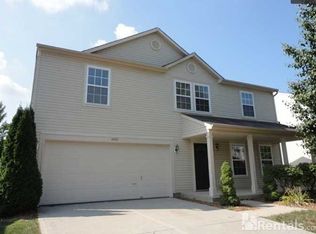 10107 Sapphire Berry Ln, Fishers, IN