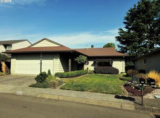 15510 SW Oaktree Ln, Tigard, OR 97224