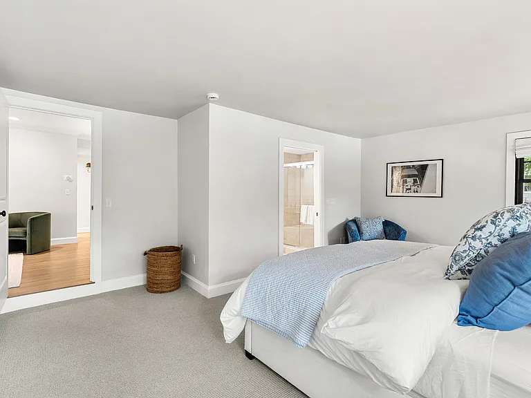 6 Sagamore Grv — Photo 6