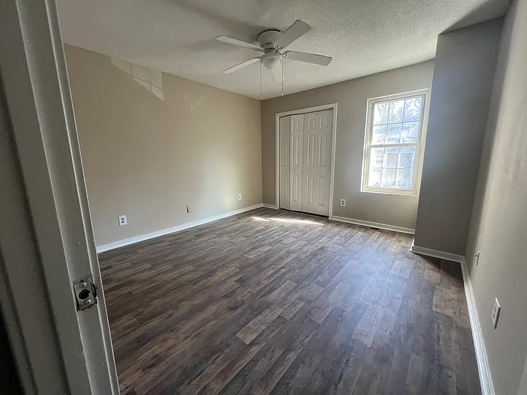 2769 Jobee Dr #7 — Photo 6