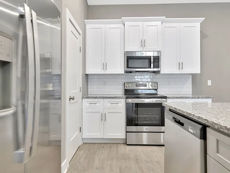 472 Long Path Ct — Photo 14