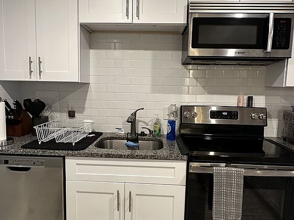 5th image of 121 Tremont St #429
