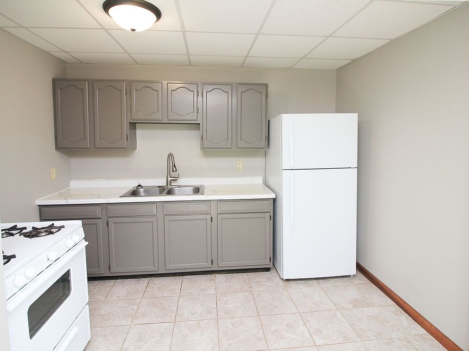 Dakota St 4Plex Apartments Canton, SD Zillow