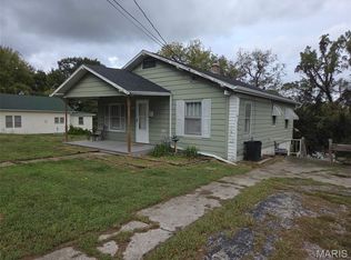 1618 Singleton Ave, Hannibal, MO 63401