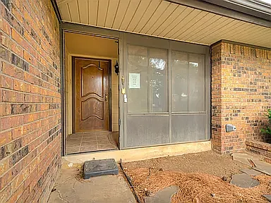 813 N Parkview Cir — Photo 24