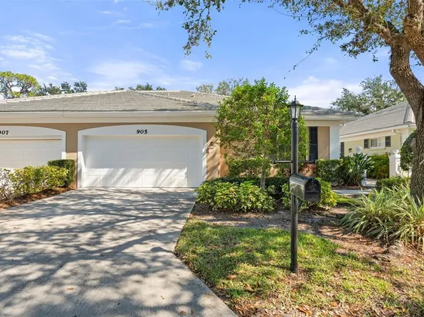 905 Barclay Ct, Venice, FL 34293