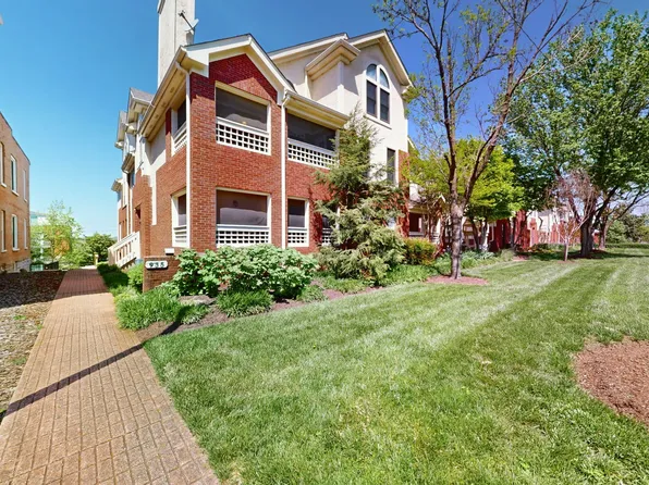 935 Russell St APT 2, Nashville, TN 37206