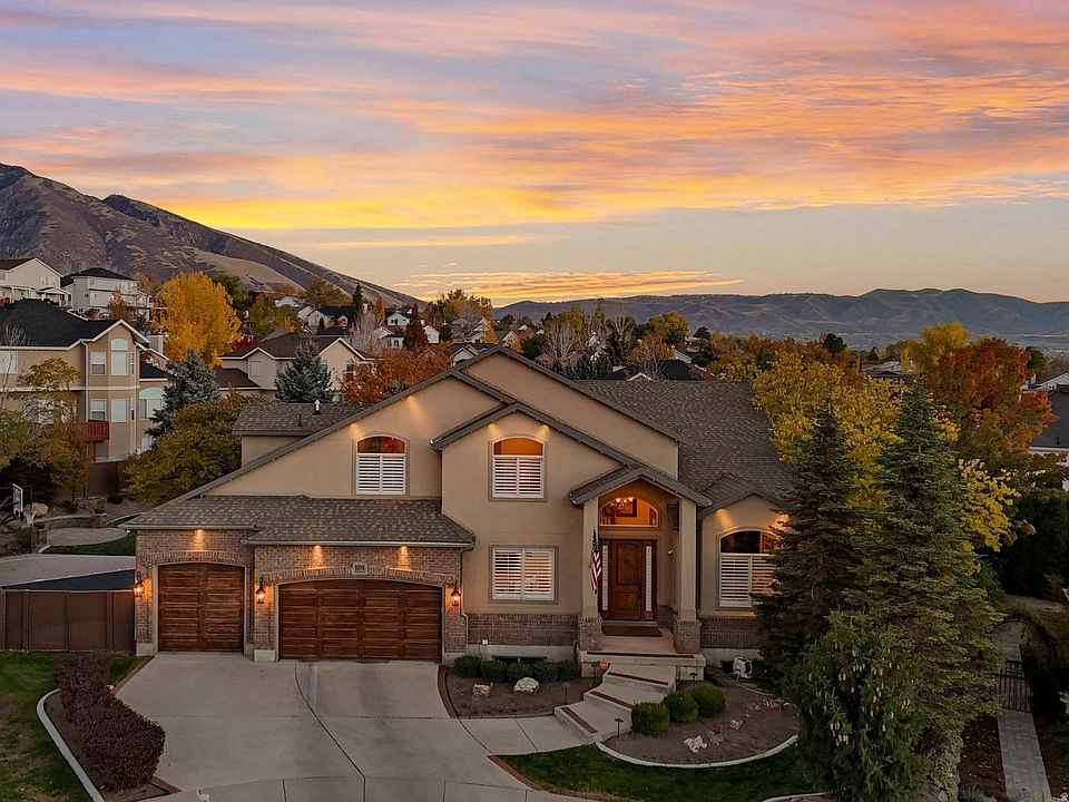 1st image of 1074 Black Forest Dr