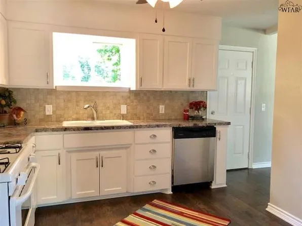 4604 Stanford Ave, Wichita Falls, TX 76308