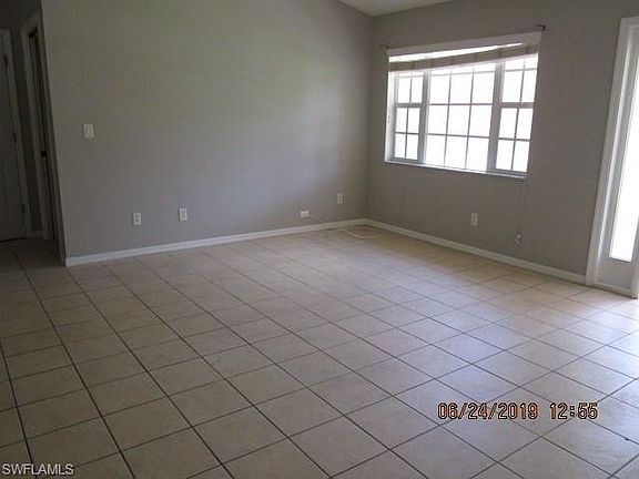 4th image of 2704 Kasim St
