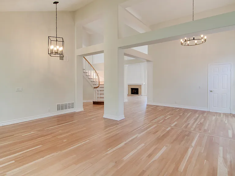 24261 Cascades Dr — Photo 6