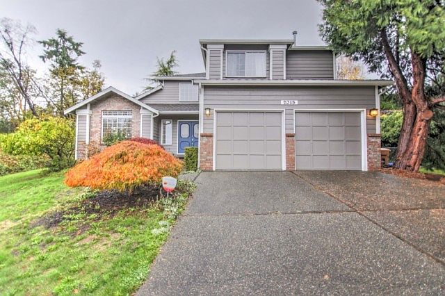 1st image of 2015 Bay Ln NE