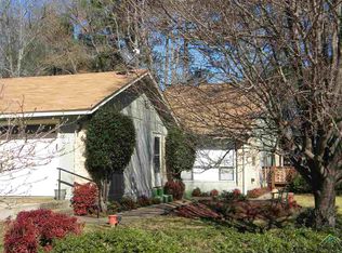 202 Pine Tree APT 3B, Holly Lake Ranch, TX 75765