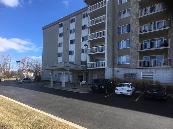 2nd image of 2020 Saint Regis Dr APT 201
