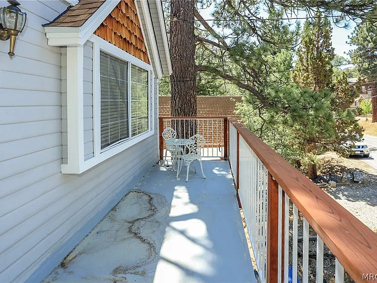732 Villa Grove Ave — Photo 24
