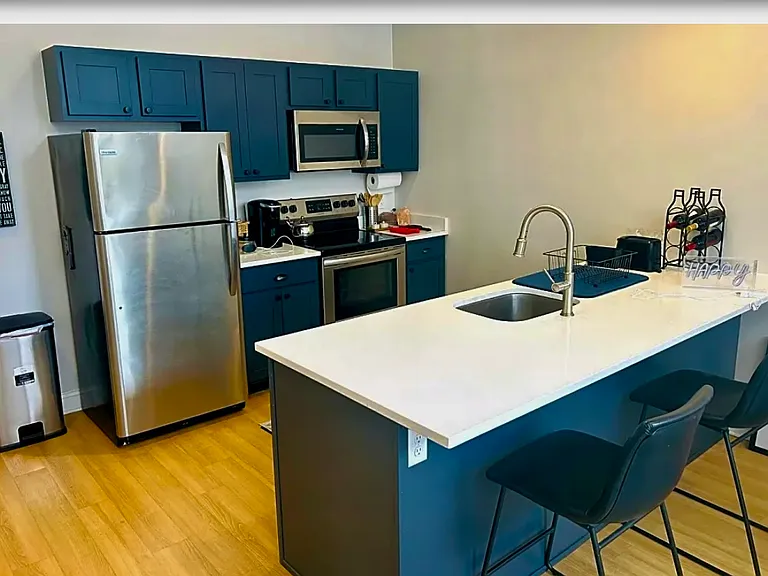 148 Clinton St #2C — Photo 6