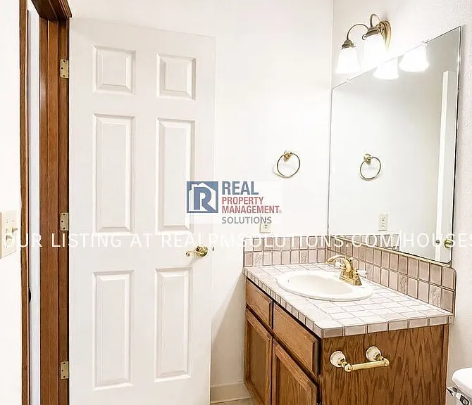 2934 Hunter Way — Photo 39