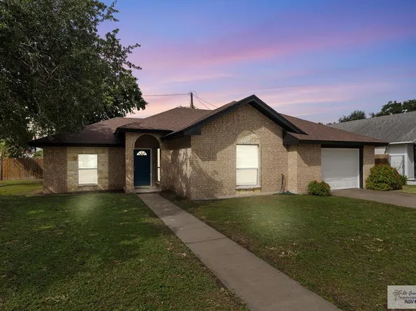 211 E Harris Ave, Raymondville, TX 78580