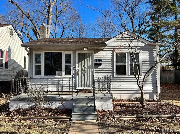 3212 W Tennyson Ave, Saint Louis, MO 63114