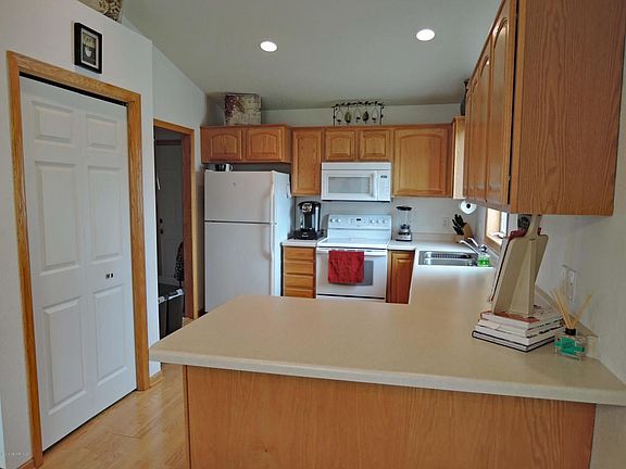 Kitchen c