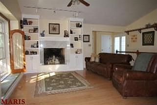 3rd image of 2508 Rain Forest Dr
