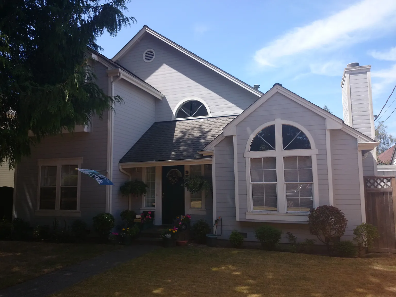 3209 62nd Ave SW photo 1