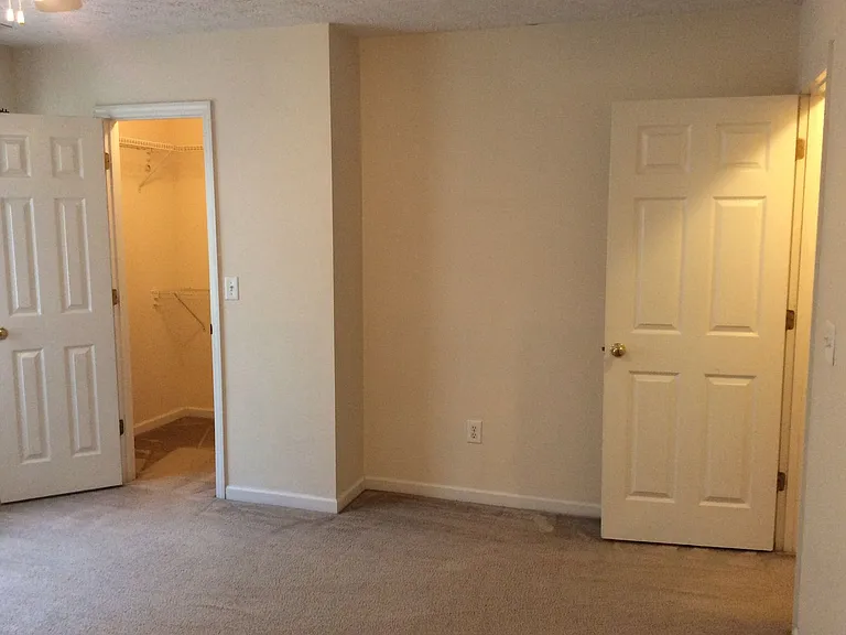 7 Donnell Ave — Photo 14