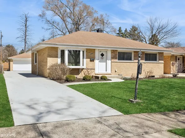 11036 Windsor Dr, Westchester, IL 60154
