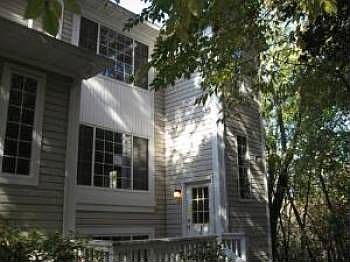 1st image of 320 W Whispering Oaks Ln